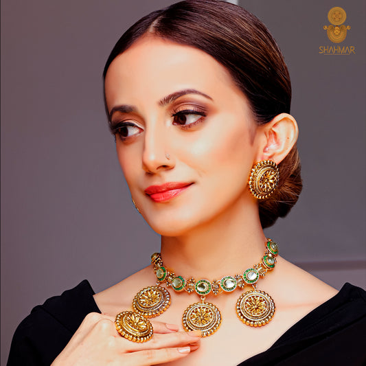 Rediscovering Elegance: Exploring the Timeless Appeal of Traditional Artificial Jewelry Trends in Pakistan