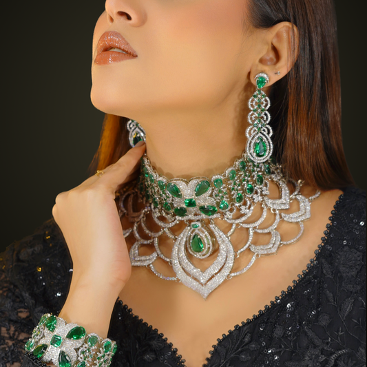 Stella Necklace