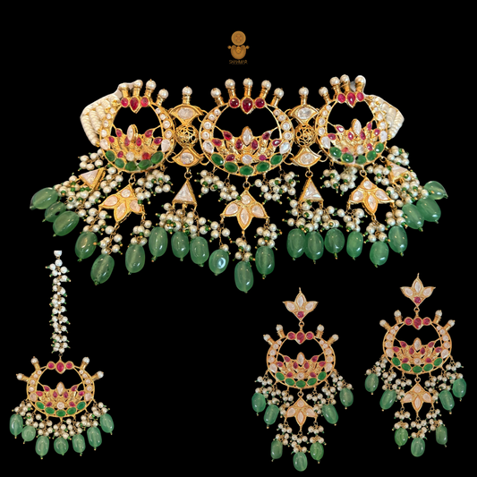 Saroja set