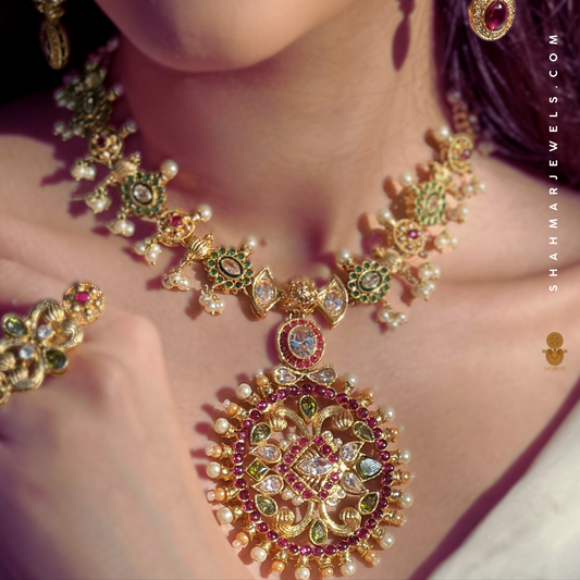 Aarani Necklace