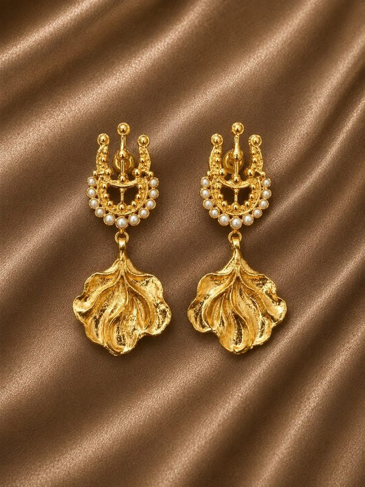 Orelia Earrings