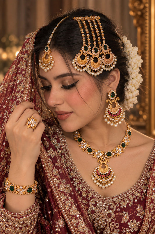 Arushi set