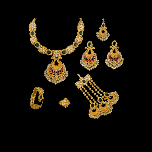 Arushi set