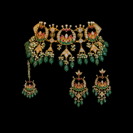 Saroja set
